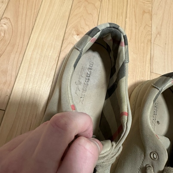 Burberry women’s sneakers - Picture 8 of 11